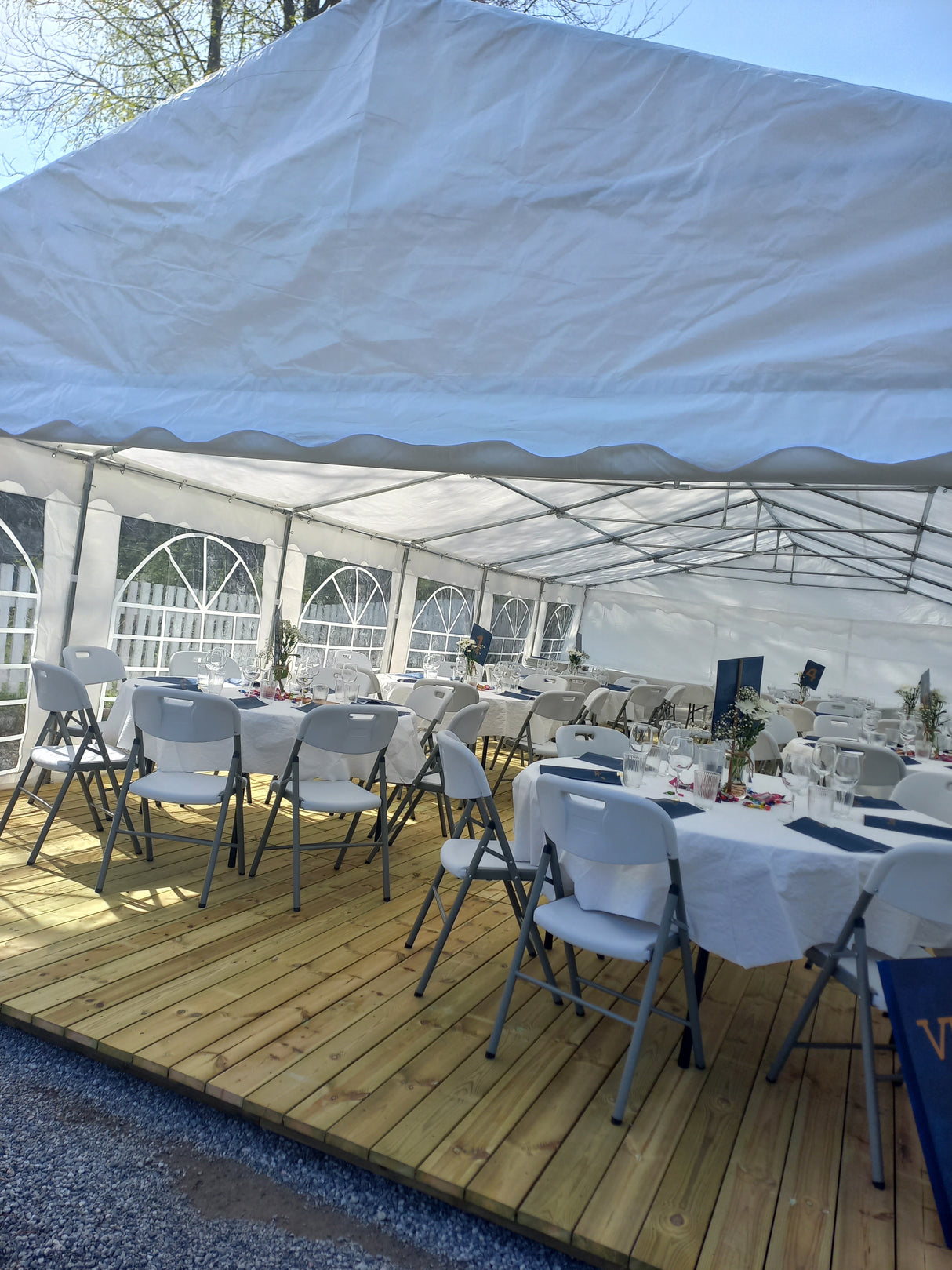 Tregulv til partytelt