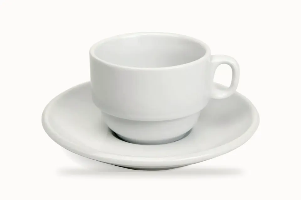 Hvit kaffekopp med skål