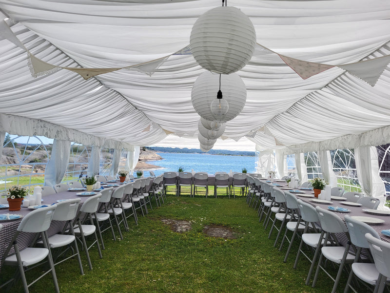 Stort partytelt med lining i taket - Berg Event