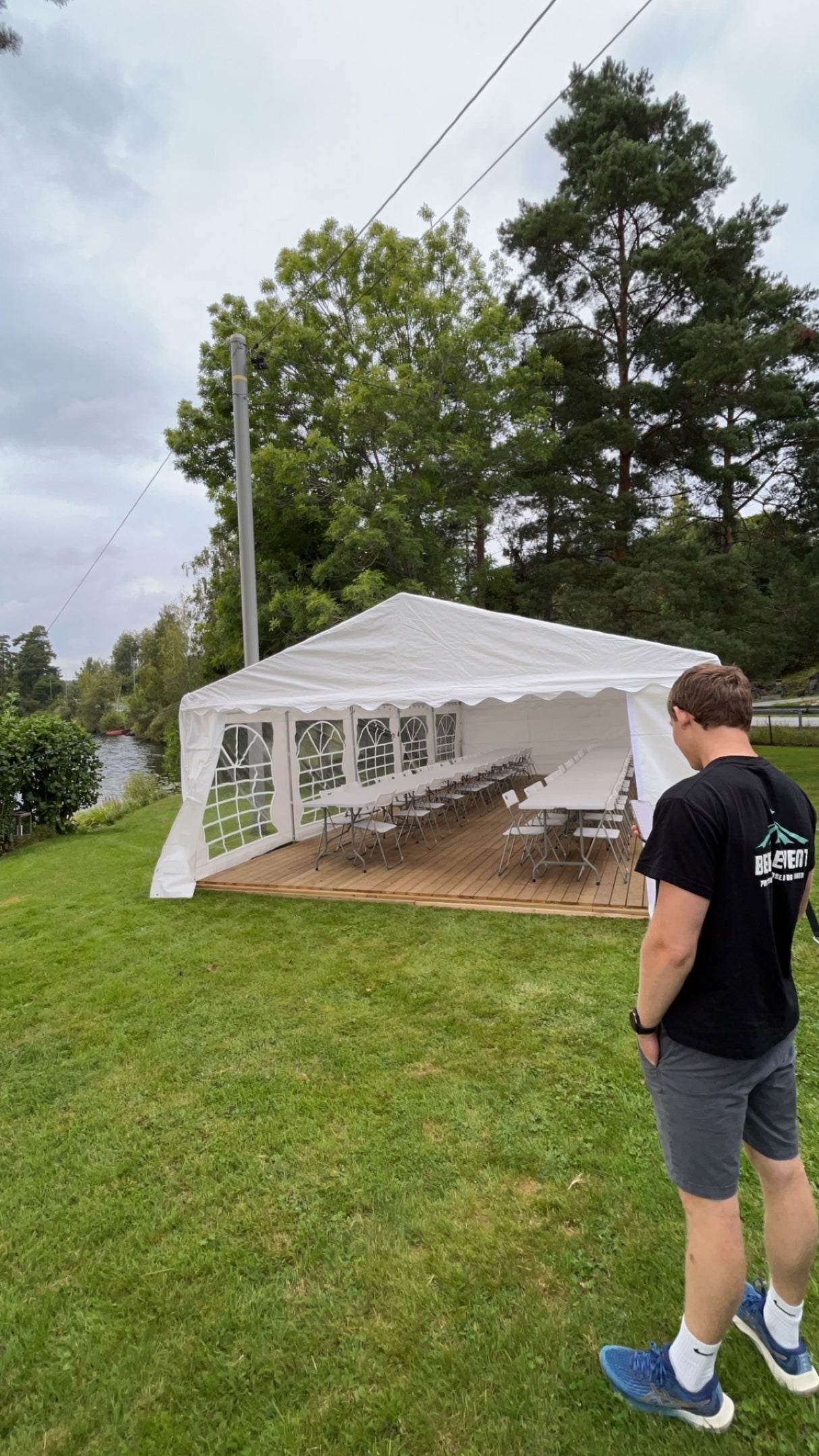 Gulv av terrassebord