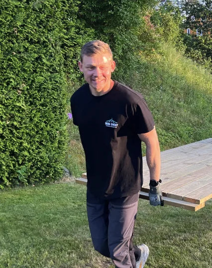 Montør Robin med muskler - Berg Event