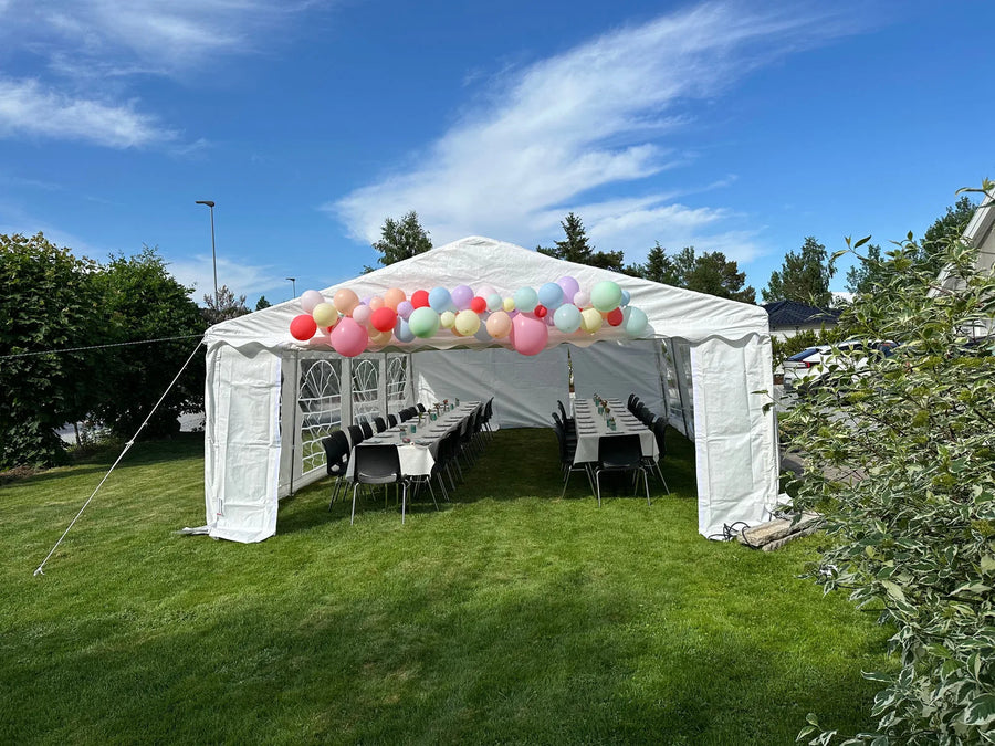Lekkert pyntet 5x8m-telt i Halden - Berg Event — bilde 3